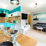Wonder - Polozone Blisko Deptaka, Licznych Restauracji I Sklepow