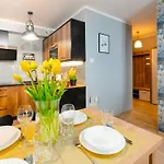 Wonder - Polozone Blisko Deptaka, Licznych Restauracji I Sklepow