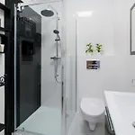 Wonder - Polozone Blisko Deptaka, Licznych Restauracji I Sklepow Appartamento *