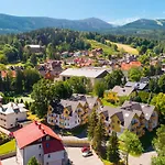 Wonder - Polozone Blisko Deptaka, Licznych Restauracji I Sklepow *