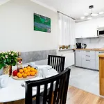 Wonder - Polozone Blisko Deptaka, Licznych Restauracji I Sklepow *