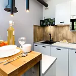 Wonder - Polozone Blisko Deptaka, Licznych Restauracji I Sklepow Appartamento *